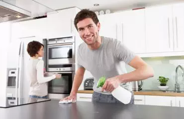 How to Clean Kitchen Fast
