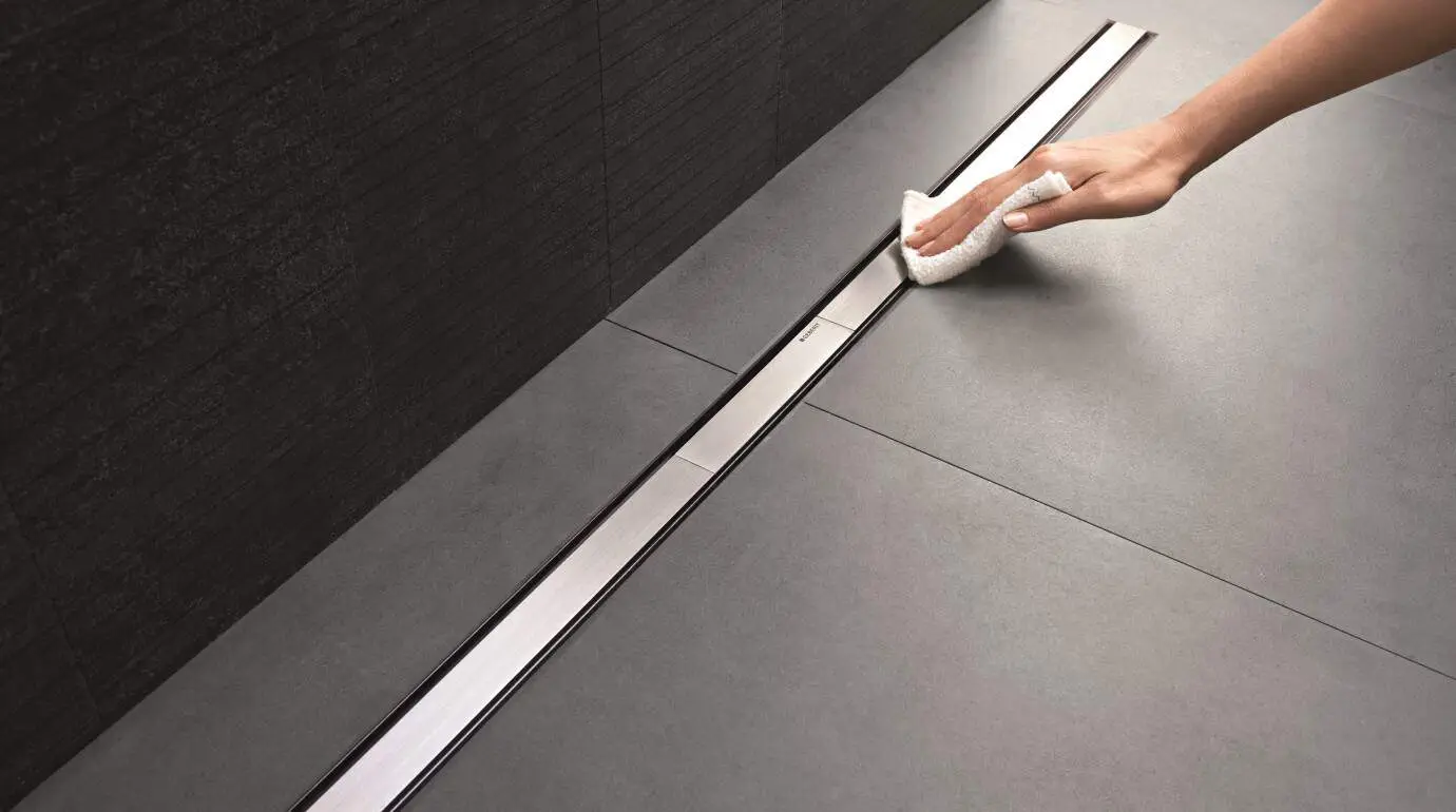 bathroom deep cleaning Bathroom Floor Tiles Cleaning