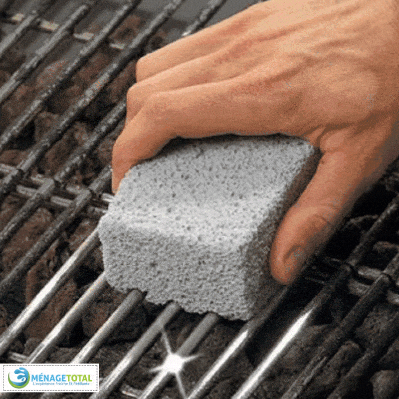 5 outdoor spring cleaning tips 5 Grill-Cleaning